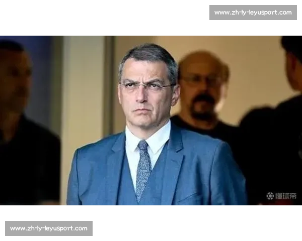 科莫利赴美逼宫 DV9 续约 世俱杯低迷成变数