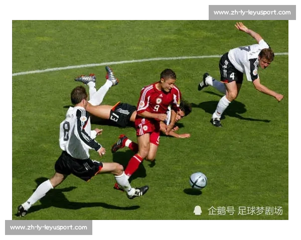 土伦杯季军赛半场:亚历山大 - 林格瓦拉对轰 墨西哥 U20 暂 1-1 丹麦 U20 土伦杯季军赛半场:亚历山大 - 林格瓦拉对轰 墨西哥 U20 暂 1-1 丹麦 U20